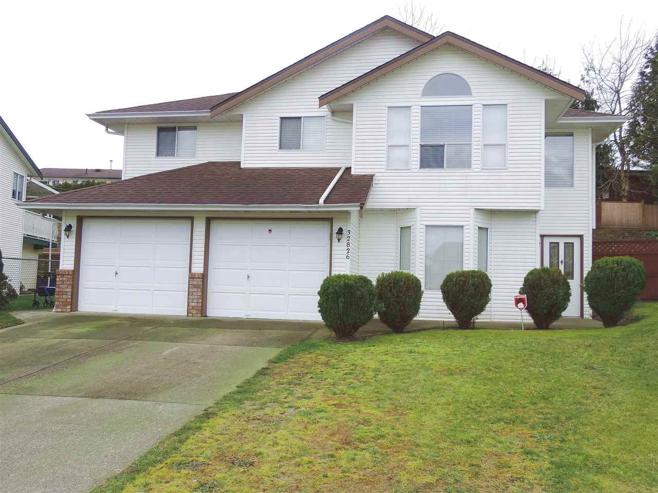 Main Photo: 32826 HARWOOD PLACE in Abbotsford: Central Abbotsford House for sale : MLS®# R2039577