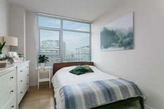 Photo 14: 807 2788 PRINCE EDWARD Street in Vancouver: Mount Pleasant VE Condo for sale in "Uptown" (Vancouver East)  : MLS®# R2401286