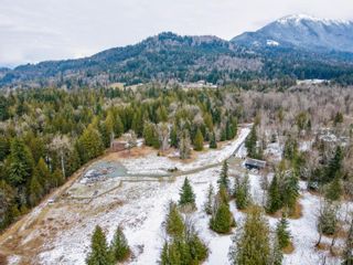 Photo 1: 5175 FARNHAM ROAD in Chilliwack: Vacant Land for sale : MLS®# R2857266