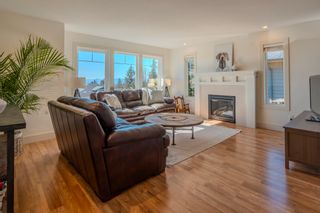Photo 9: 6388 PICADILLY Place in Sechelt: Sechelt District House for sale (Sunshine Coast)  : MLS®# R2862153