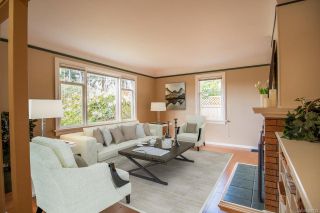 Photo 1: 910 Falmouth Rd in Saanich: SE Quadra House for sale (Saanich East)  : MLS®# 898783