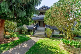Photo 1: 48 14TH Avenue in Vancouver: Mount Pleasant VW Townhouse for sale (Vancouver West)  : MLS®# R2774371