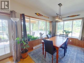 Photo 6: 8075 CENTENNIAL DRIVE in Powell River: House for sale : MLS®# 17585