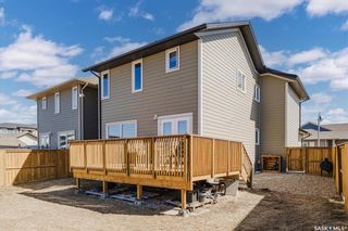 Photo 39: 114 McBeth Crescent in Saskatoon: Stonebridge Residential for sale : MLS®# SK965667