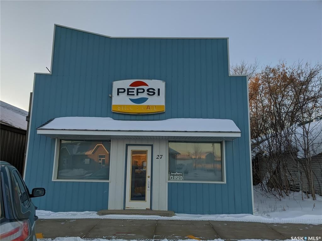 Main Photo: 27 Main Street in Carrot River: Commercial for sale : MLS®# SK913453
