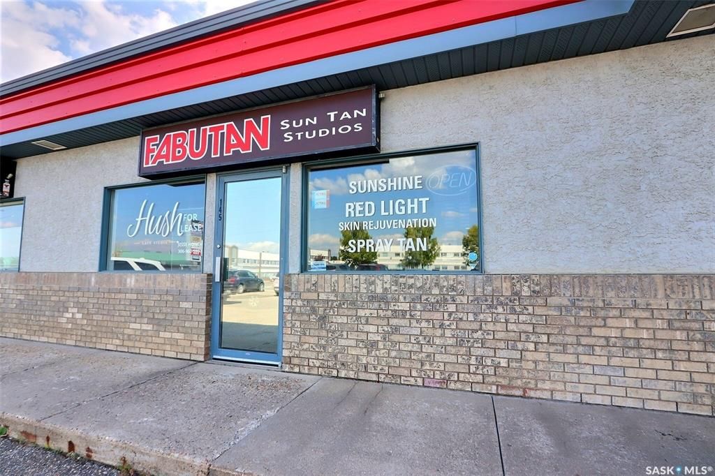 Main Photo: 145 15th Street East in Prince Albert: Midtown Commercial for lease : MLS®# SK944576