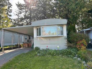 Main Photo: 2 7790 KING GEORGE Boulevard in Surrey: Bear Creek Green Timbers Manufactured Home for sale : MLS®# R2874063