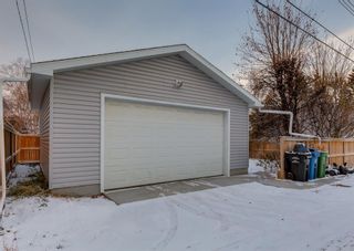Photo 36: 8611 7 Street SW in Calgary: Haysboro Detached for sale : MLS®# A2027357
