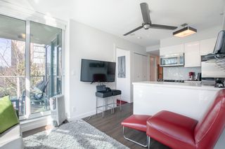 Photo 3: 309 1889 ALBERNI Street in Vancouver: West End VW Condo for sale in "LORD STANLEY" (Vancouver West)  : MLS®# R2343029