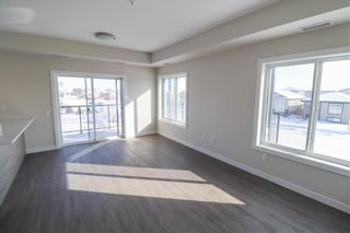Photo 4: 417 635 Ballantrae Drive in Winnipeg: West Fort Garry Condominium for sale (1Jw)  : MLS®# 202317992