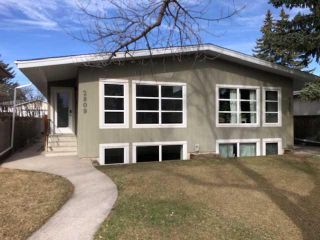 Photo 1: 2809 41 Street SW in Calgary: Glenbrook Semi Detached (Half Duplex) for sale : MLS®# A2123118