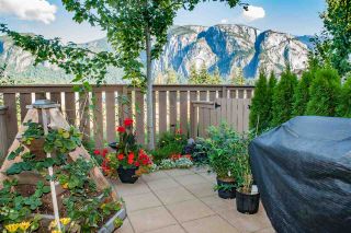 Photo 1: 38352 EAGLEWIND Boulevard in Squamish: Downtown SQ Townhouse for sale in "Eaglewind" : MLS®# R2201863