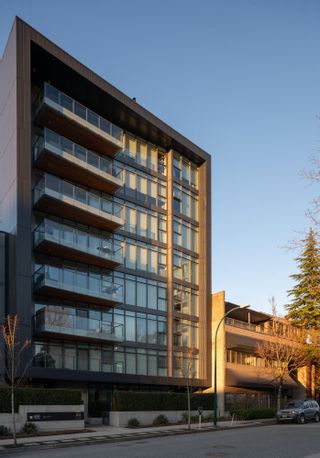 Main Photo: 702 1555 W 8TH Avenue in Vancouver: Fairview VW Condo for sale in "1555 WEST EIGHTH" (Vancouver West)  : MLS®# R2858710