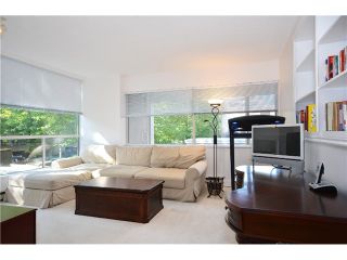 Photo 3: # 202 2668 ASH ST in Vancouver: Fairview VW Condo for sale (Vancouver West)  : MLS®# V1026379