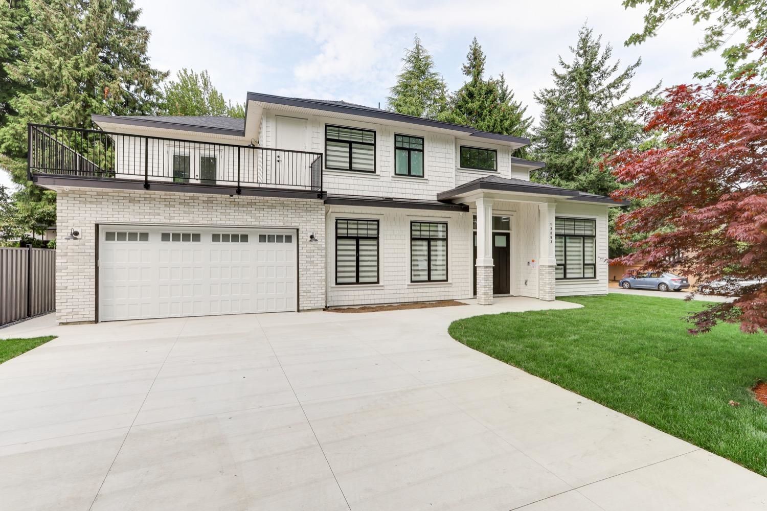 Main Photo: 13093 61A Avenue in Surrey: Panorama Ridge House for sale : MLS®# R2805060