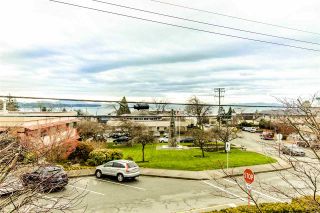 Photo 16: 104 1220 FIR Street: White Rock Townhouse for sale in "Vista Pacifica" (South Surrey White Rock)  : MLS®# R2444300