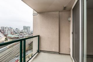 Photo 13: 1605 10 LAGUNA Court in New Westminster: Quay Condo for sale in "LAGUNA COURT" : MLS®# R2155689