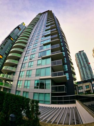 Photo 3: 3306 6638 DUNBLANE Avenue in Burnaby: Metrotown Condo for sale in "Midori by Polygon" (Burnaby South)  : MLS®# R2635180