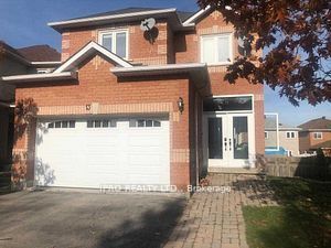 Photo 1: 13 530 Driftcurrent Drive in Mississauga: Hurontario House (2-Storey) for lease : MLS®# W7329954