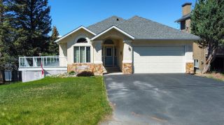 Photo 1: 1716 2ND AVENUE in Invermere: House for sale : MLS®# 2470800