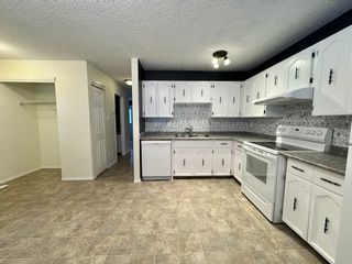 Photo 11: 6145 38 Ave in : Edmonton Townhouse for rent