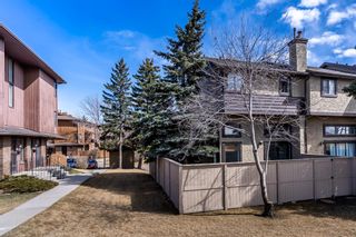 Photo 39: 28 Glamis Gardens SW in Calgary: Glamorgan Row/Townhouse for sale : MLS®# A1205535