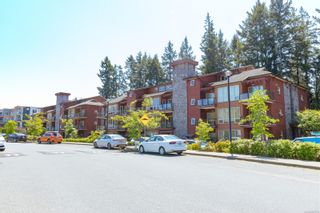 Photo 2: 306 627 Brookside Rd in Colwood: Co Latoria Condo for sale : MLS®# 932974