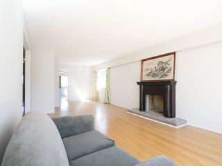 Photo 4: 2179 E 29TH Avenue in Vancouver: Victoria VE House for sale (Vancouver East)  : MLS®# R2105771