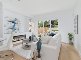 Photo 3: 1207 W 16TH Avenue in Vancouver: Fairview VW Townhouse for sale in "Hampton Court" (Vancouver West)  : MLS®# R2797163