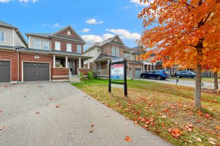 Photo 3: 39 Sidney Rundle Avenue in Clarington: Bowmanville House (2-Storey) for sale : MLS®# E7311830