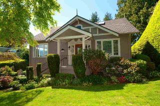 Photo 2: 187 28TH Street in West Vancouver: Dundarave House for sale : MLS®# R2396510