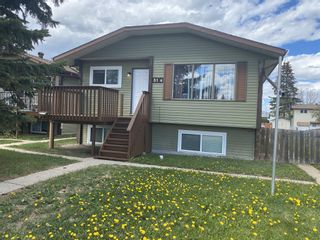 Photo 1: 51 Gibson Close: Red Deer Full Duplex for sale : MLS®# A2053747