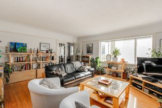 Photo 3: 2445 W 10TH Avenue in Vancouver: Kitsilano House for sale (Vancouver West)  : MLS®# R2135608