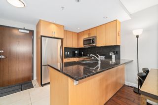 Photo 10: 1902 2978 GLEN Drive in Coquitlam: North Coquitlam Condo for sale in "GRAND CENTRAL 1" : MLS®# R2826799