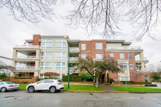 Photo 1: 308 2105 W 42ND Avenue in Vancouver: Kerrisdale Condo for sale (Vancouver West)  : MLS®# R2639604