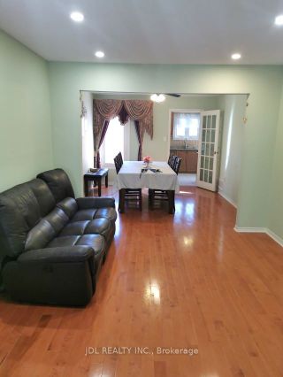 Photo 3: 12 Coledale Road in Markham: Unionville House (2-Storey) for lease : MLS®# N8259346