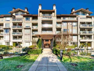 Photo 2: 301 580 RAVEN WOODS Drive in North Vancouver: Roche Point Condo for sale in "SEASONS" : MLS®# R2532783