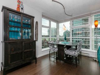 Photo 5: 604 125 MILROSS AVENUE in Vancouver: Downtown VE Condo for sale (Vancouver East)  : MLS®# R2436214