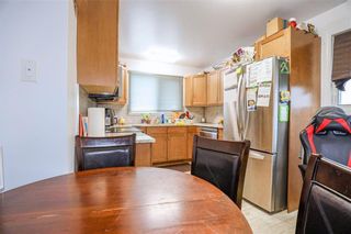 Photo 13: 981 Weatherdon Avenue in Winnipeg: Crescentwood Residential for sale (1Bw)  : MLS®# 202225512