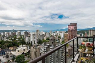 Photo 2: 2901 1367 ALBERNI Street in Vancouver: West End VW Condo for sale in "The Lions" (Vancouver West)  : MLS®# R2428959