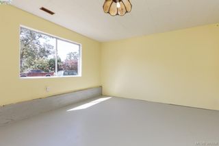 Photo 12: 3977 Saanich Rd in VICTORIA: SE Swan Lake Half Duplex for sale (Saanich East)  : MLS®# 763411
