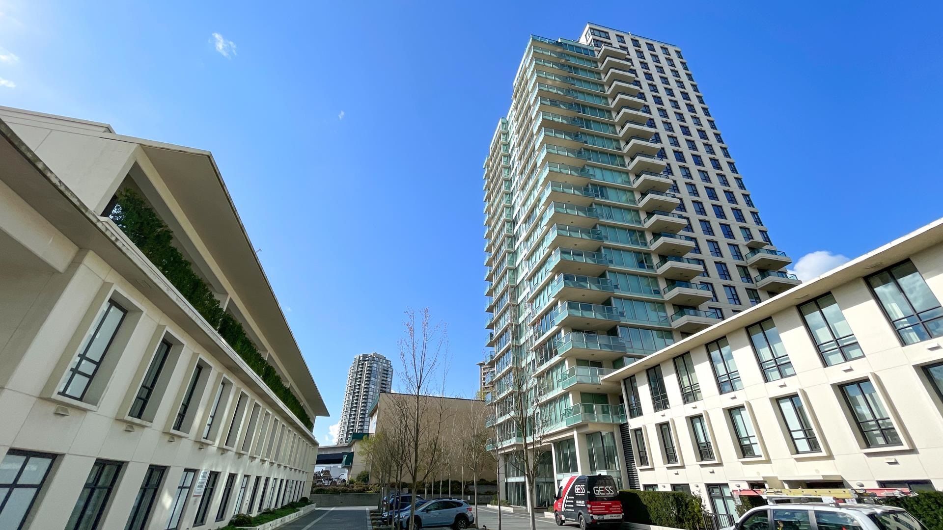 Main Photo: 1201 2200 DOUGLAS Road in Burnaby: Brentwood Park Condo for sale (Burnaby North)  : MLS®# R2696929