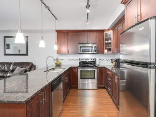 Photo 6: 205 2330 SHAUGHNESSY Street in Port Coquitlam: Central Pt Coquitlam Condo for sale in "AVANTI" : MLS®# R2177386