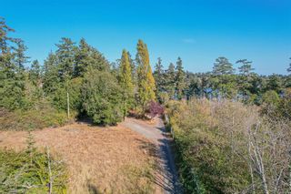 Photo 20: 200 Hart Rd in View Royal: VR Six Mile Land for sale : MLS®# 917050