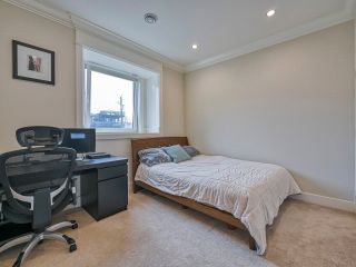 Photo 21: 18 GLYNDE Avenue in Burnaby: Capitol Hill BN House for sale (Burnaby North)  : MLS®# R2658132