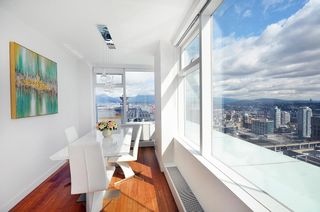 Photo 1: 3907 777 RICHARDS Street in Vancouver: Downtown VW Condo for sale (Vancouver West)  : MLS®# R2199790