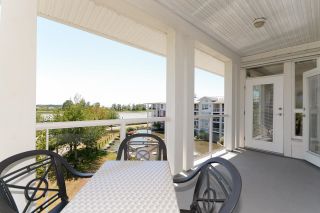 Photo 32: 405 4600 WESTWATER Drive in Richmond: Steveston South Condo for sale in "COPPER SKY" : MLS®# R2800194