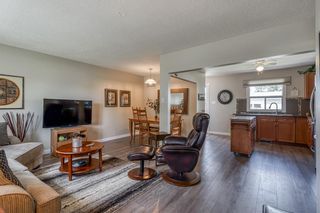 Photo 4: 6364 32 Avenue NW in Calgary: Bowness Detached for sale : MLS®# C4301568