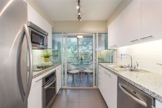 Photo 8: 302 1501 HOWE STREET in Vancouver: Yaletown Condo for sale (Vancouver West)  : MLS®# R2303942