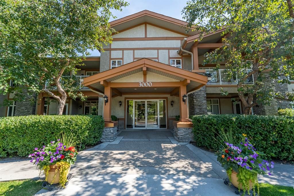Main Photo: . 3111 Lake Fraser Court SE in Calgary: Lake Bonavista Apartment for sale : MLS®# A1250478